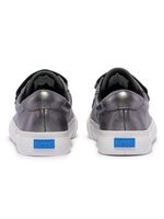 Zapatilla Jump Kick V Metallic Leather Gris