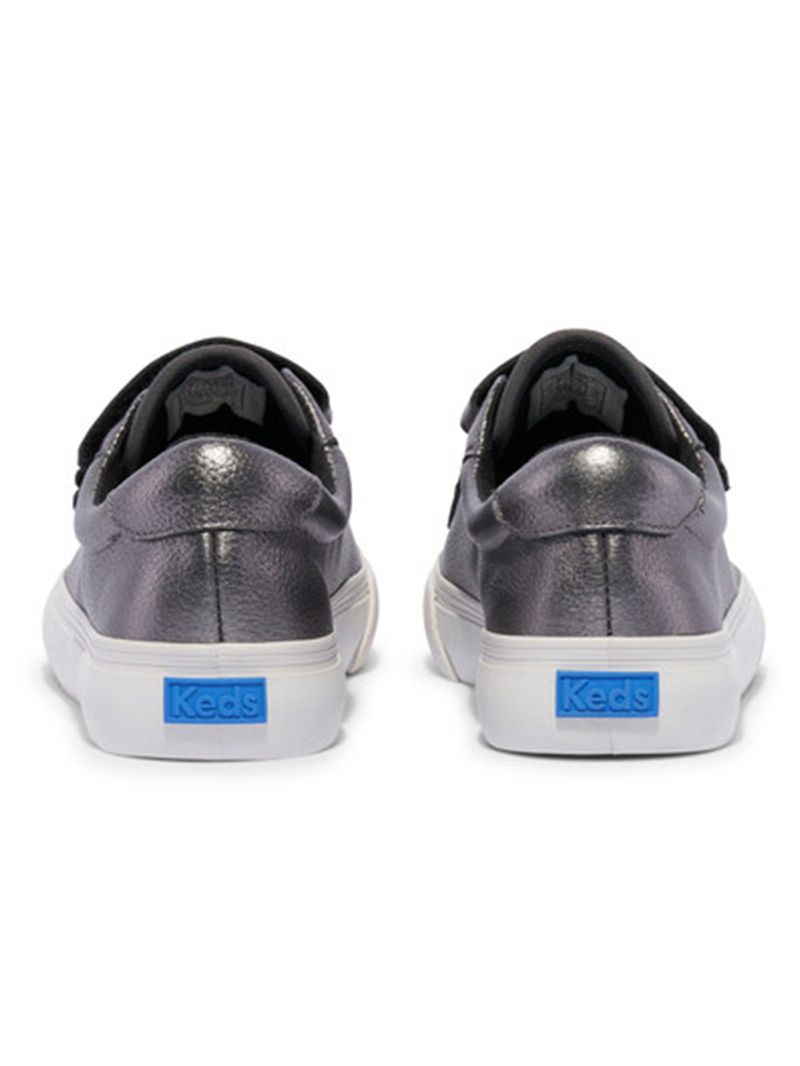 Zapatilla Jump Kick V Metallic Leather Gris