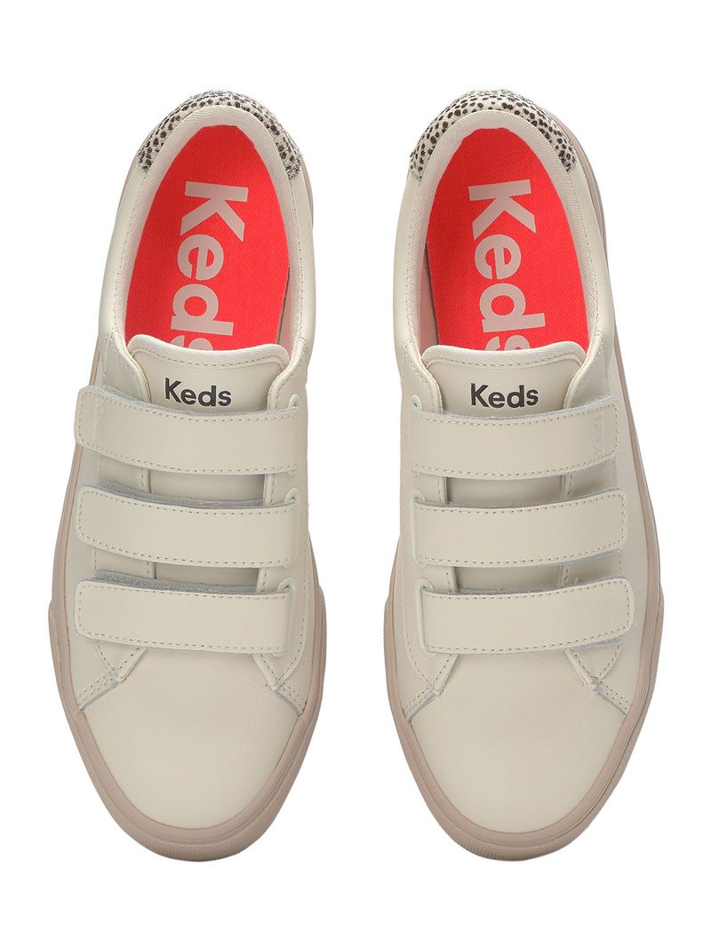 Zapatilla Jump Kick Crema