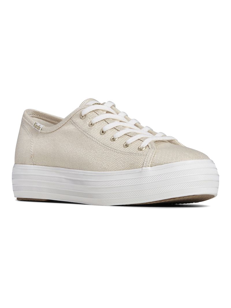 Zapatilla-Triple-Kick-Metallic-Dorada